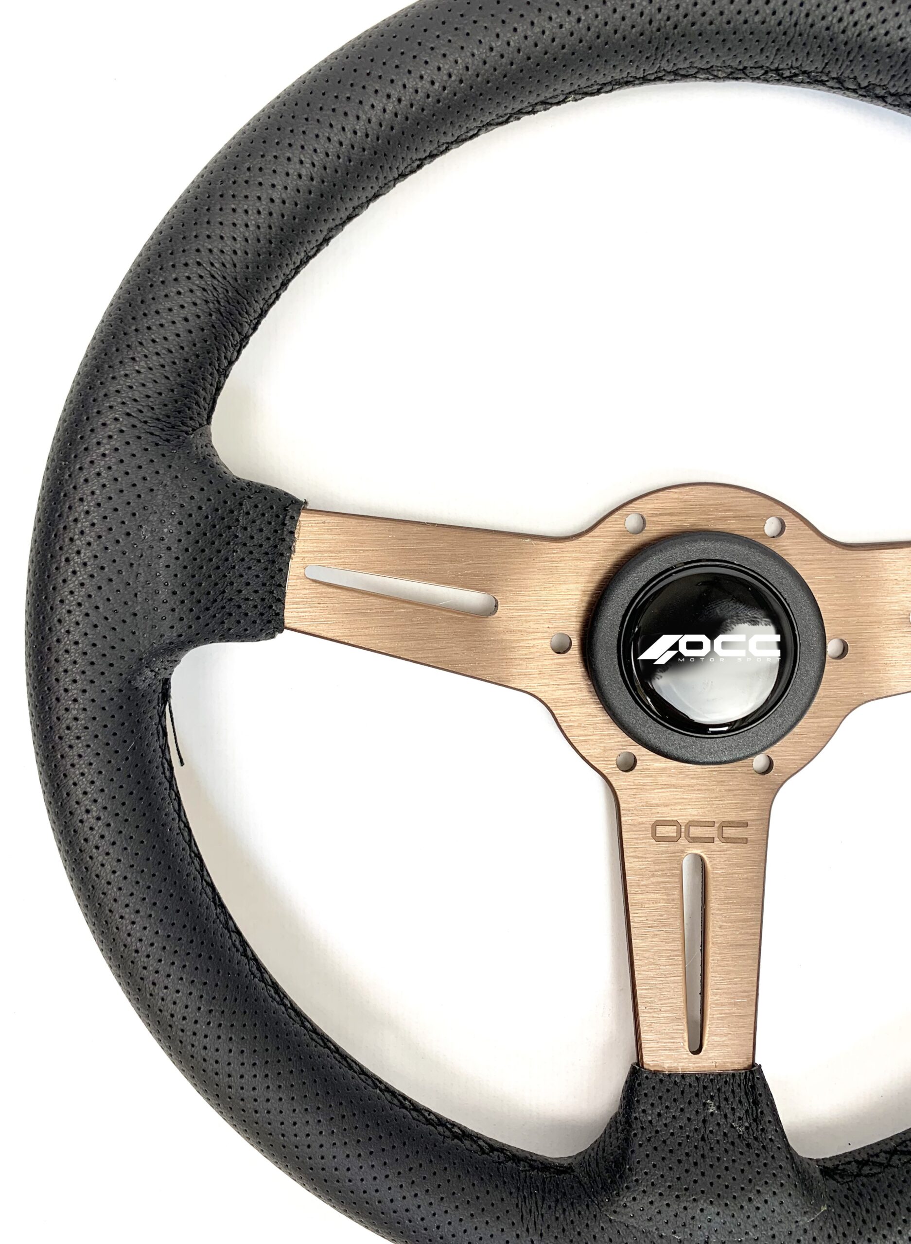 VOLANTE PLANO MOD. CLASSIC PIEL PERFORADA BRAZOS BRONCE OCC MOTORSPORT - Imagen 3