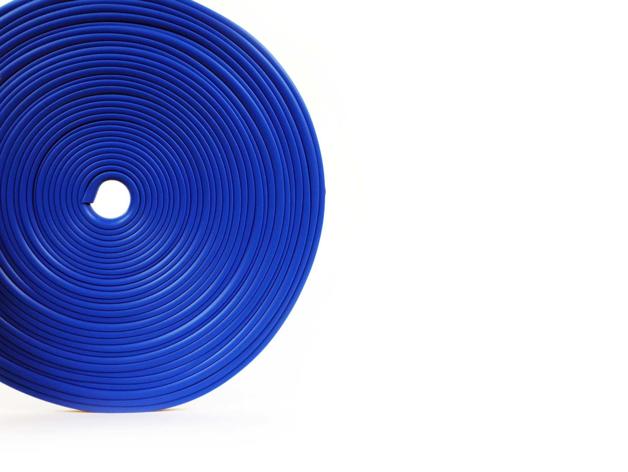 PROTECTOR DE LLANTAS COLOR AZUL OCC MOTORSPORT - Imagen 2