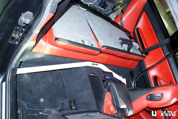 BMW 3-SERIES E46 M3 3.2 01-06 ULTRA-R 2-POINT ROOM BAR 1535