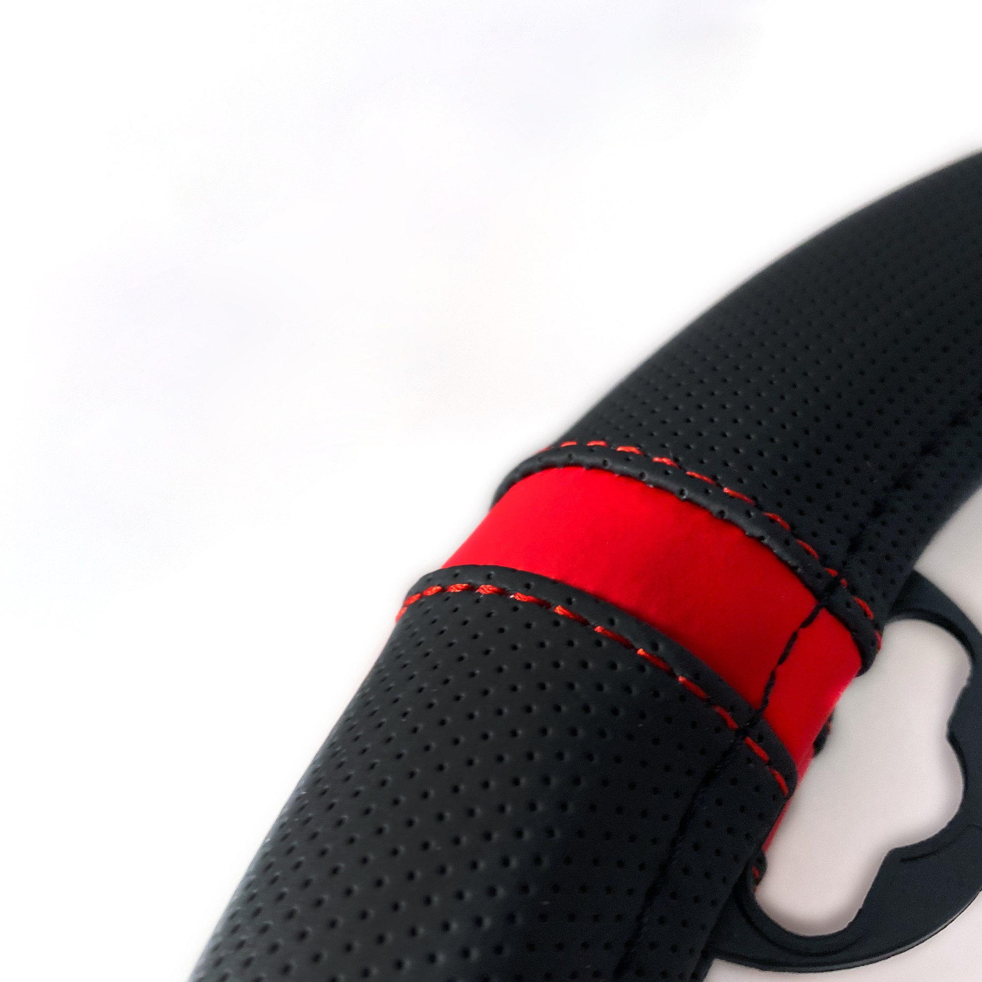 FUNDA VOLANTE MOMO SUPERGRIP UNIVERSAL NEGRO Y ROJO 38-39CM - Imagen 4