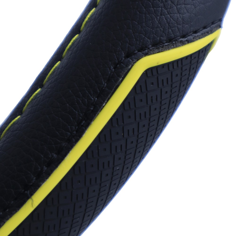 FUNDA VOLANTE MOMO FAST BLACK-YELLOW M 38-39CM - Imagen 4